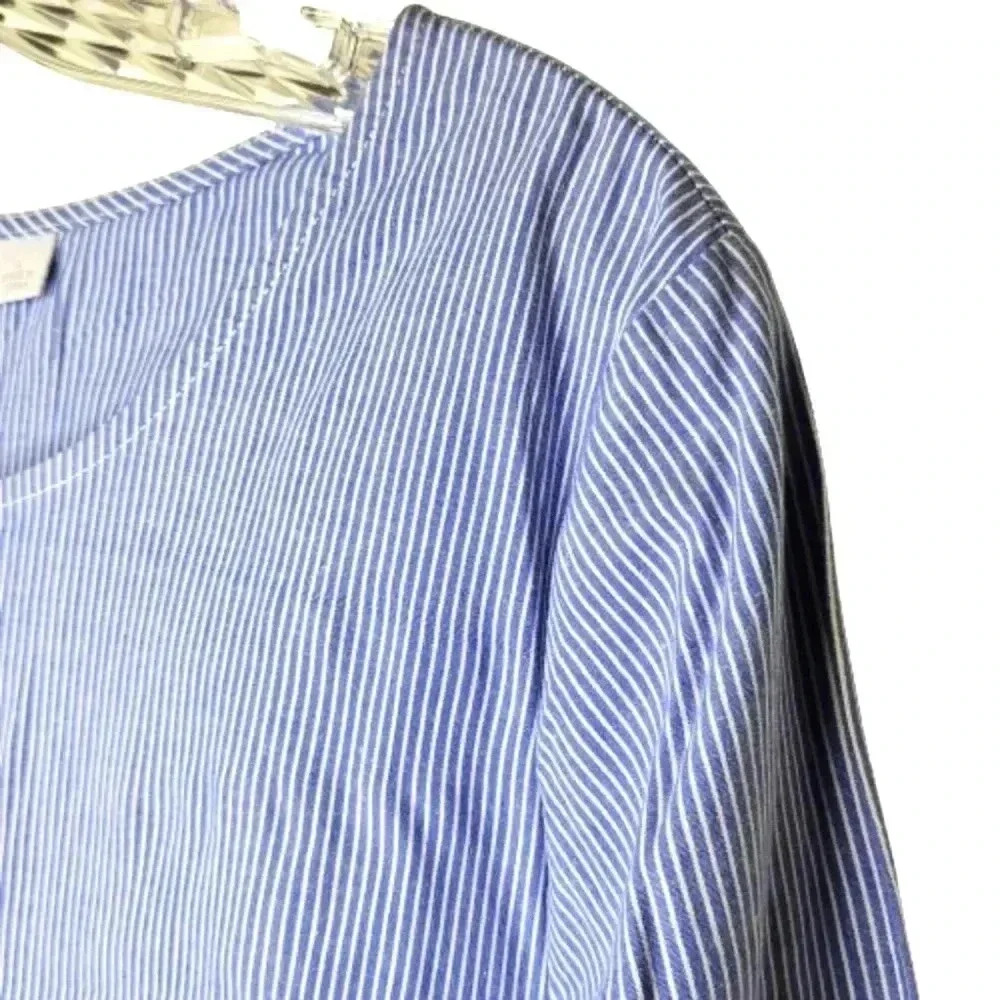 ❤️ LAST CHANCE SALE New York & Company Large Blue Stripe Lace Bell Sleeve Top - Picture 4 of 7